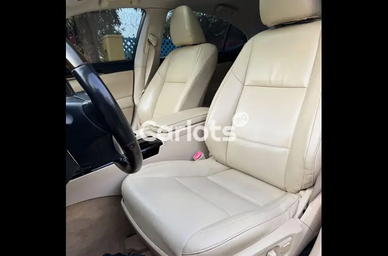 FOREIGN USED 2018 UPGRADED LEXUS ES350 - 5/7