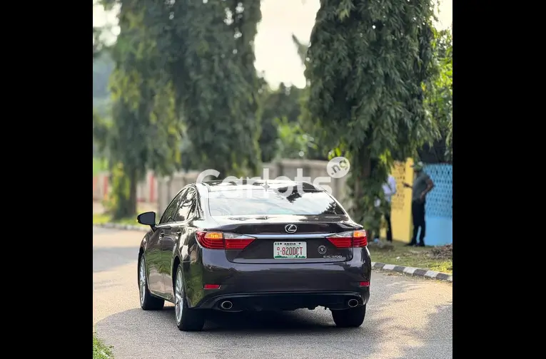 FOREIGN USED 2018 UPGRADED LEXUS ES350 - 7/7