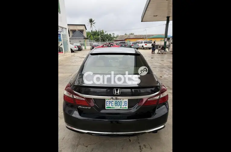 TOKS STANDARD 2014 HONDA ACCORD FULL OPTION - 5/7