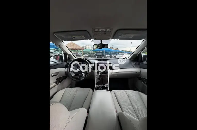 Used TOYOTA VENZA 2013 - 2/7