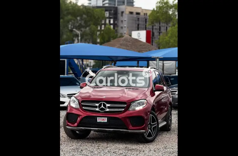 2017 MERCEDES GLE350
