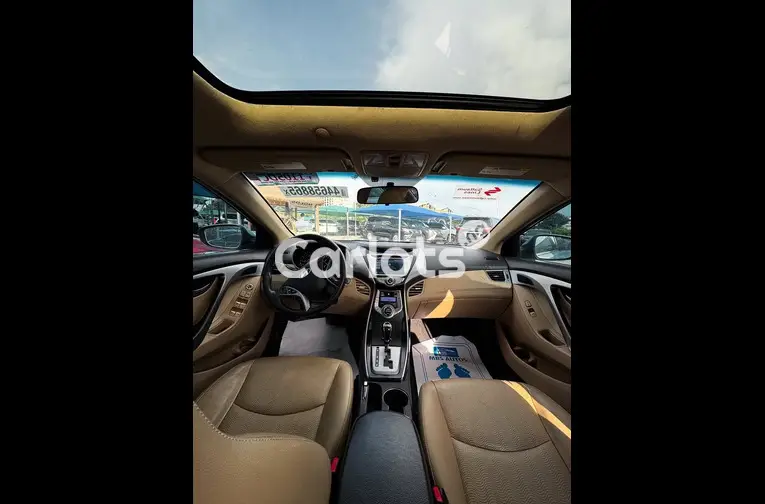 2013 HYUNDAI ELANTRA - 2/7