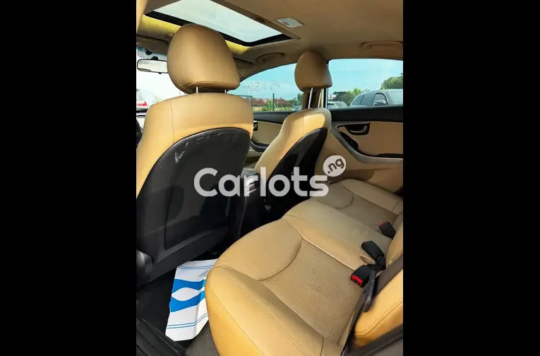 2013 HYUNDAI ELANTRA - 3/7