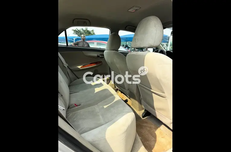 2009 TOYOTA COROLLA - 5/7