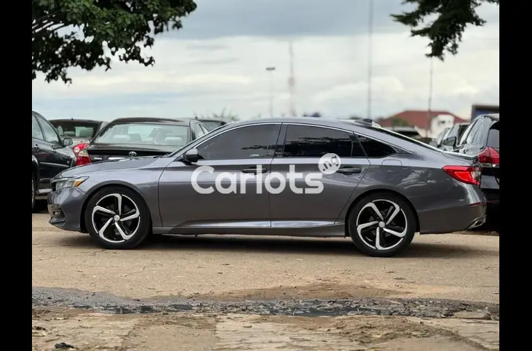 2018 HONDA ACCORD SPORT - 5/7