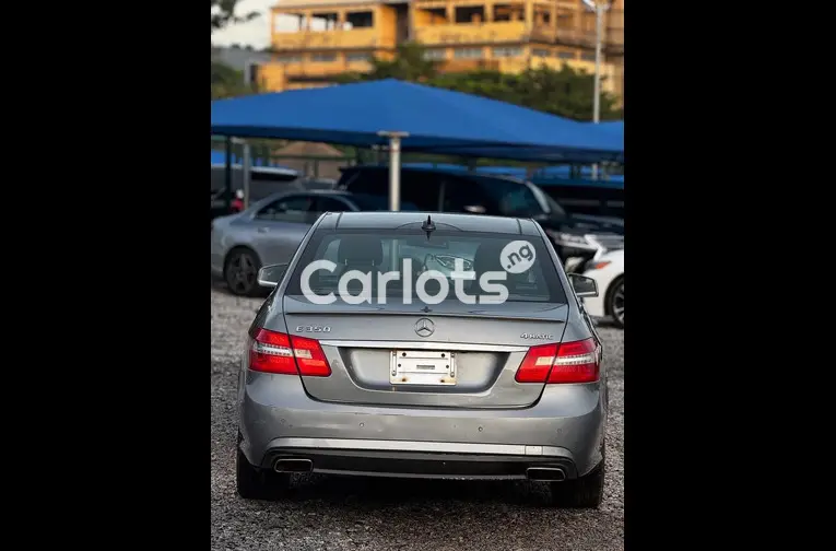 2011 MERCEDES E350 - 6/6