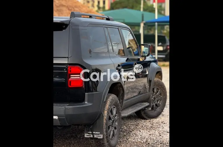 2025 LANDCRUISER PRADO - 6/7