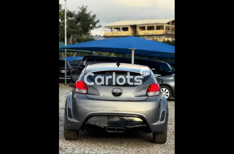 Foreign Used 2012 Hyundai Veloster - 7/7