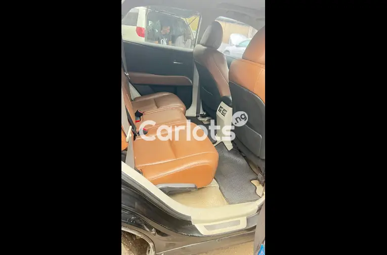 BELGIUM GRADE 2010 UPGRADED TO 2013 LEXUS RX350 - 4/7