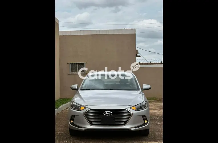 2018 HYUNDAI ELANTRA GLS - 1/5
