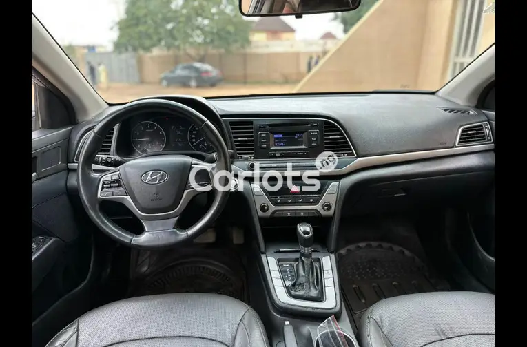 2018 HYUNDAI ELANTRA GLS - 3/5