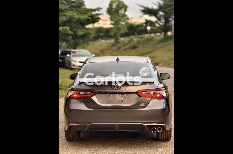 FOREIGN USED 2022 TOYOTA CAMRY SE - 6/7