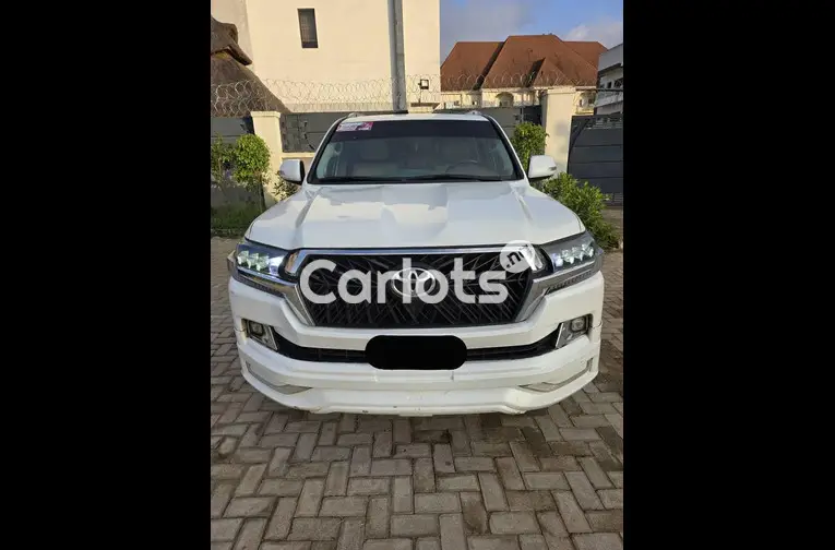 2021 UPGRADED TOYOTA LAND CRUISER - 1/7