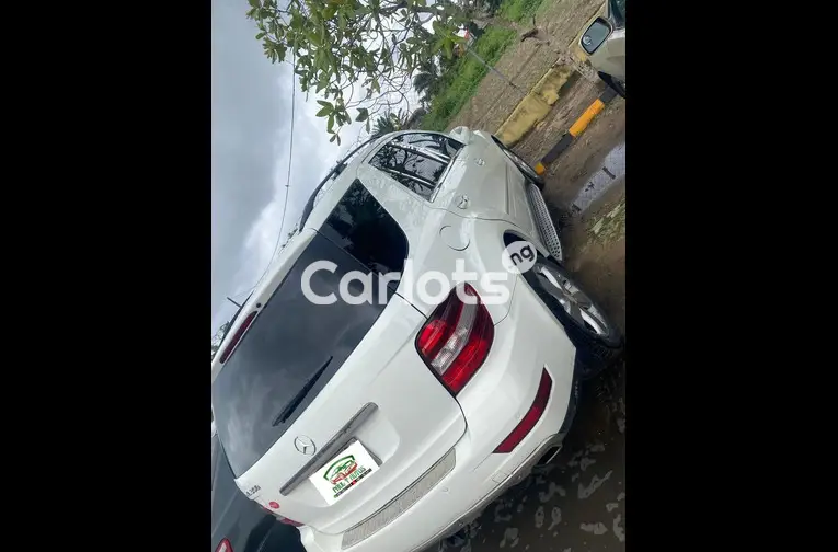 NEATLY USED 2012 MERCEDES BENZ ML350 FULL OPTION - 7/7