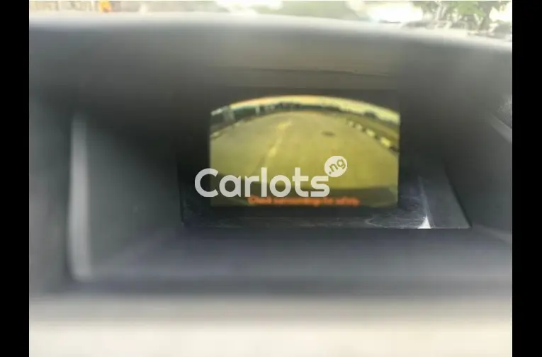 FOREIGN USED 2010 LEXUS RX350 FULL OPTION - 2/7