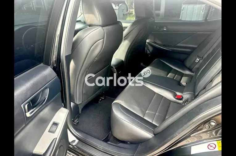 2014 LEXUS IS250 F-SPORT - 4/7