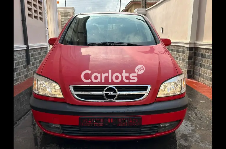 FOREIGN USED 2013 OPEL ZAFIRA MANUAL(USES CNG GAS AND PETROL)