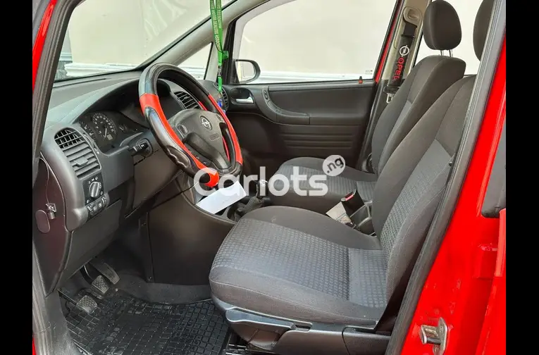 FOREIGN USED 2013 OPEL ZAFIRA MANUAL(USES CNG GAS AND PETROL) - 3/7