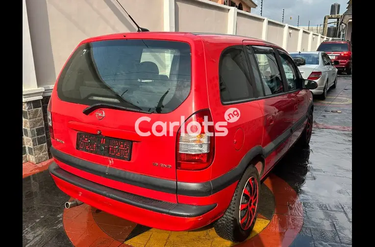 FOREIGN USED 2013 OPEL ZAFIRA MANUAL(USES CNG GAS AND PETROL) - 7/7