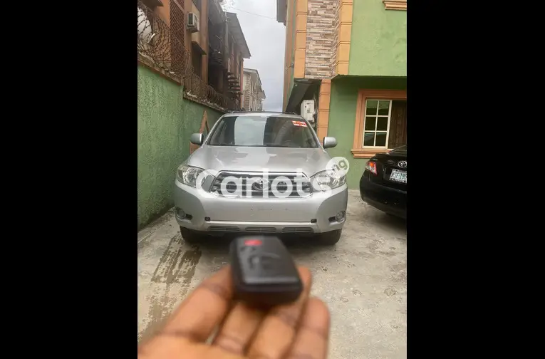 FEW MONTHS USED 2008 TOYOTA HIGHLANDER LIMITED