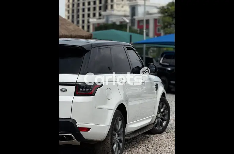 Extremely Clean 2015 Range Rover Sport - 6/6