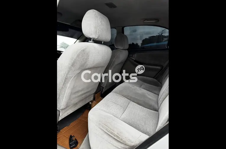 2006 Toyota Corolla - 4/6