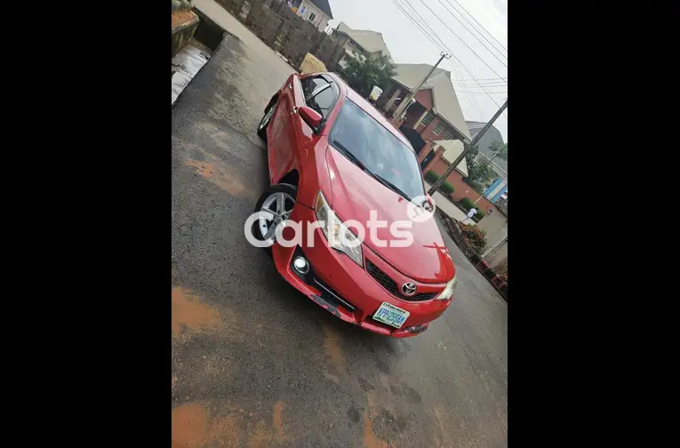 2013 Toyota camry SE - 7/7