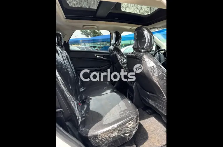 Foreign Used 2018 Ford Edge - 3/7