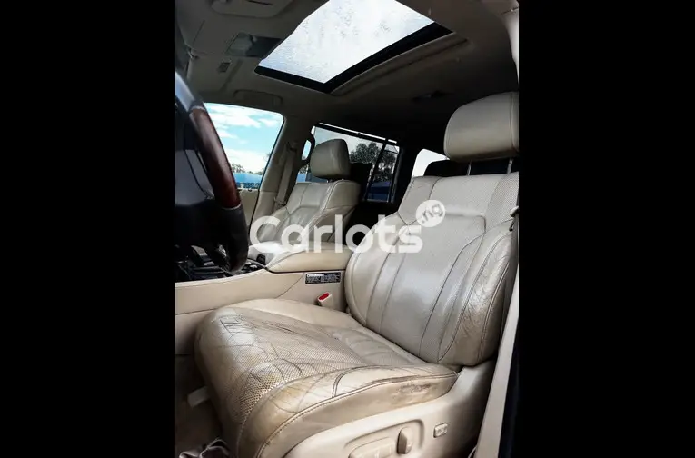 2016 Lexus LX 570 - 5/7