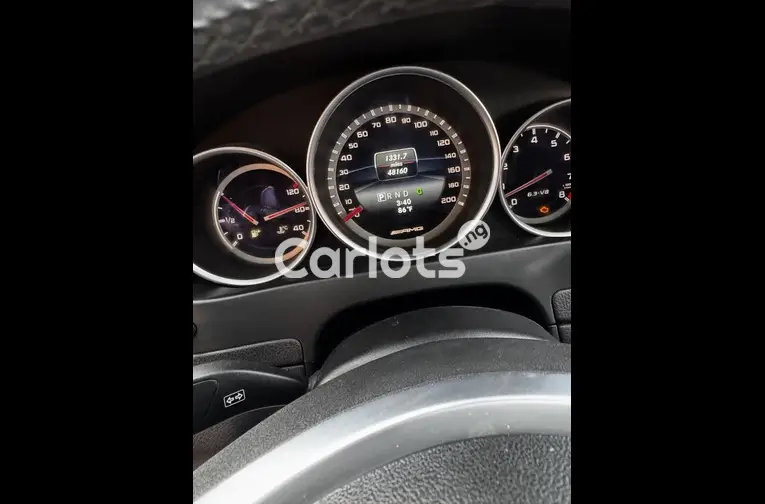 2013 Mercedes-Benz C63 AMG - 4/7