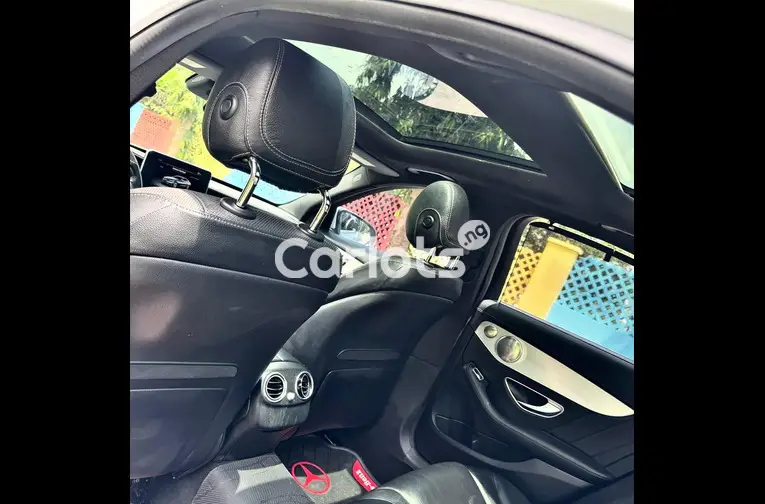 2016 MERCEDES BENZ C400 FULL OPTION - 4/7