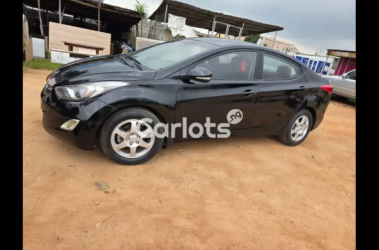 2013 HYUNDAI ELANTRA - 2/6