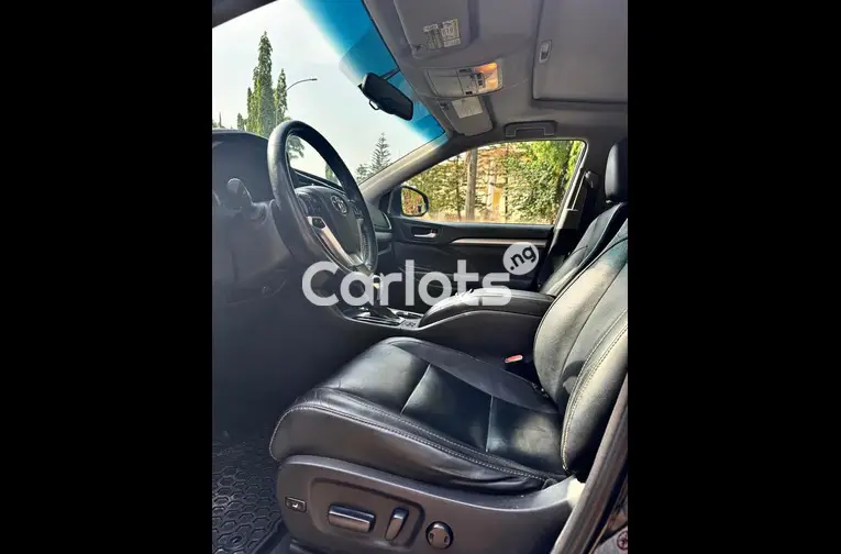 FOREIGN USED 2014 TOYOTA HIGHLANDER XLE - 2/7