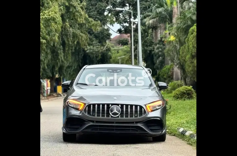 2020 MERCEDES BENZ A220