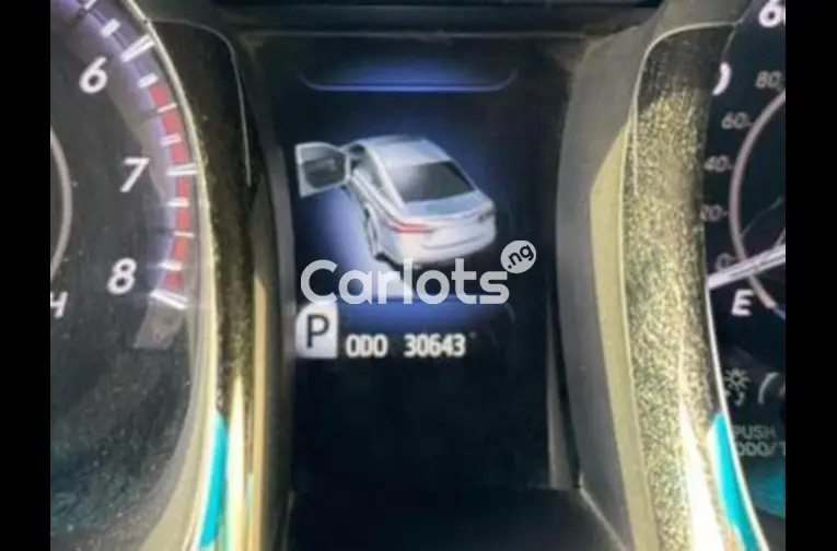 2016 TOYOTA AVALON FULL OPTION - 4/7