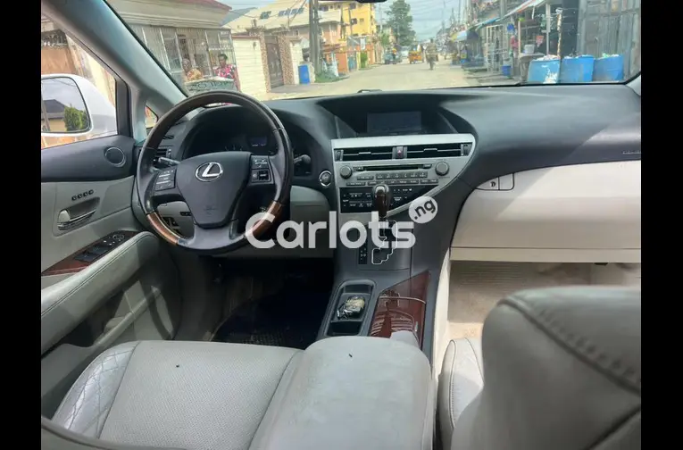 FOREIGN USED 2011 LEXUS RX350 - 3/7