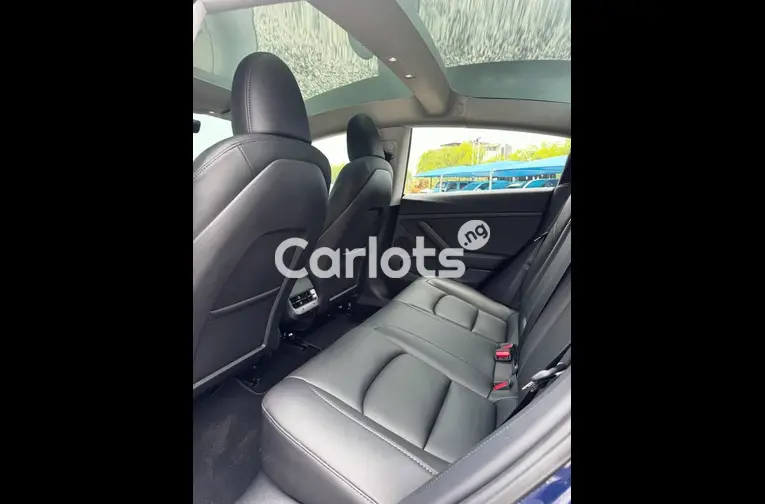 2024 Tesla Model 3 - 3/6