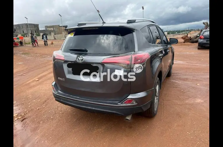 2014 TOYOTA RAV4 - 2/6