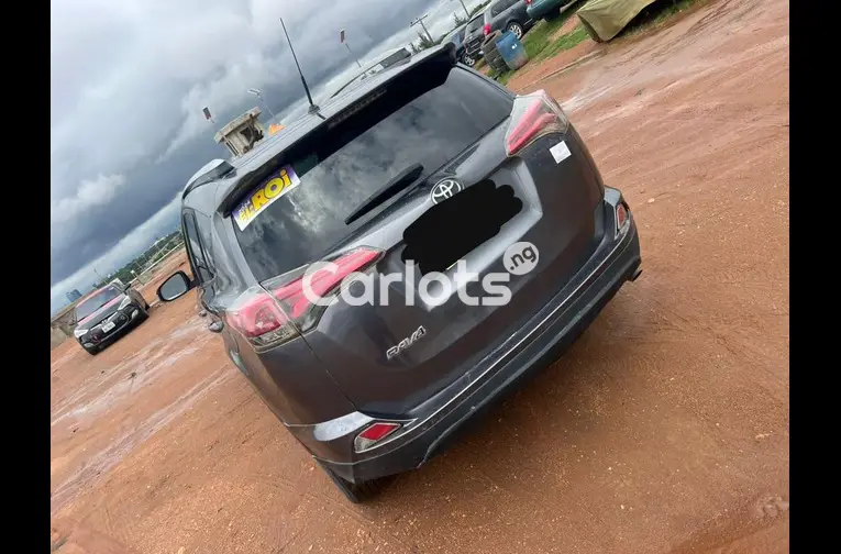 2014 TOYOTA RAV4 - 4/6