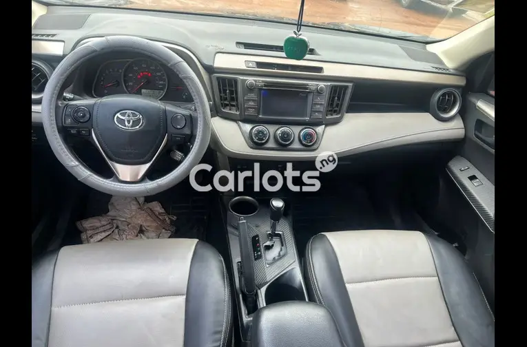 2014 TOYOTA RAV4 - 6/6