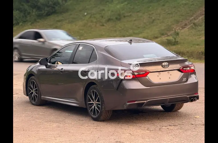 2022 TOYOTA CAMRY SE - 7/7