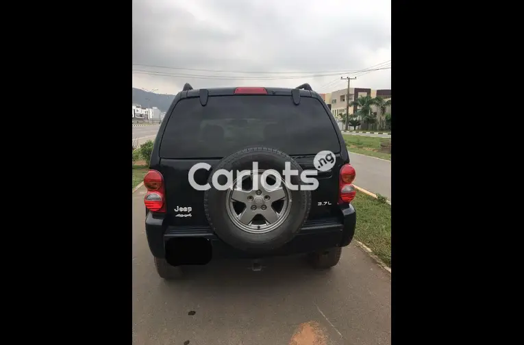 2004 JEEP LIBERTY 4X4 - 7/7