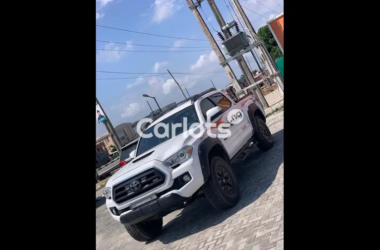 FOREIGN USED 2023 TOYOTA TACOMA TRD OFF-ROAD