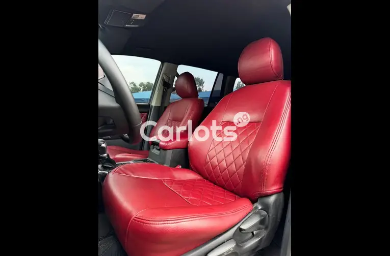 2014 TOYOTA PRADO - 4/7