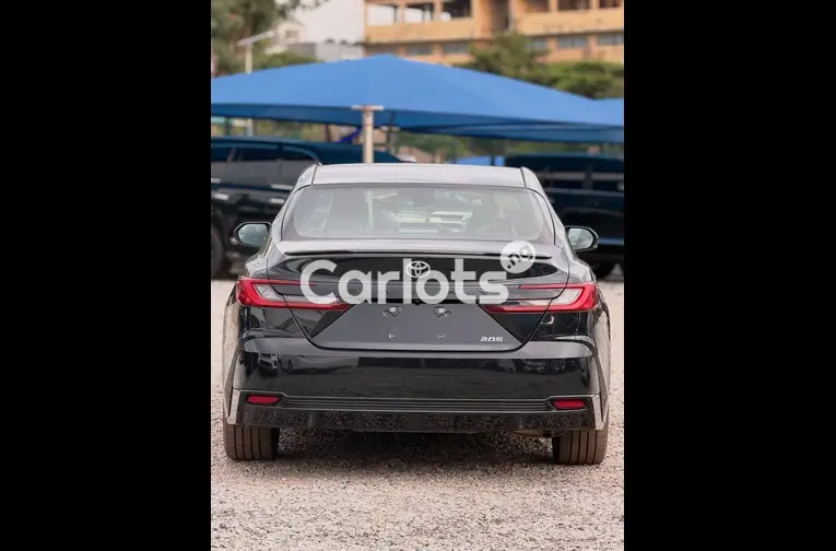 2025 TOYOTA COROLLA - 7/7