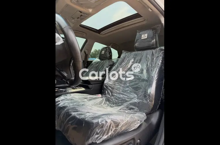 2013 TOYOTA AVALON XLE - 5/7