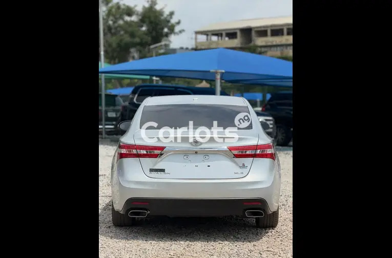 2013 TOYOTA AVALON XLE - 7/7