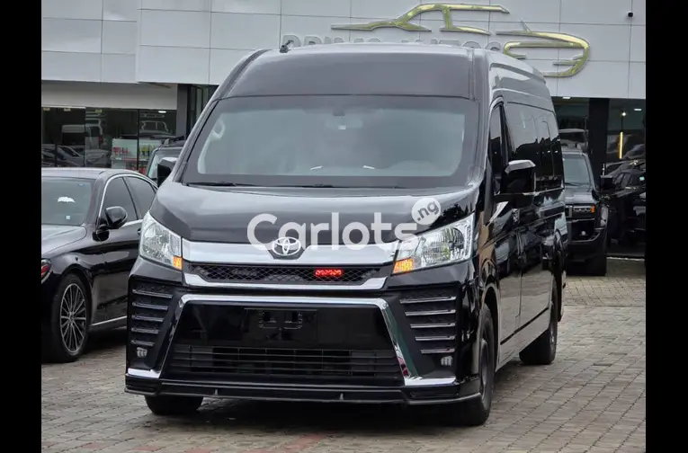 BRAND NEW 2025 TOYOTA HIACE BUS BULLETPROOF