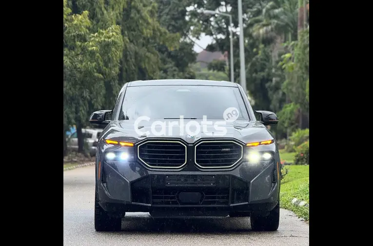 FOREIGN USED 2024 BMW XM - 2/7