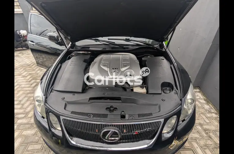 BRIEFLY USED 2009 LEXUS GS300 FULL OPTION - 4/5